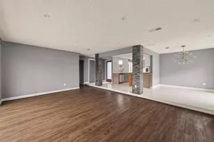 2130 Round Lake Dr, Houston, TX 77077 - Photo 14