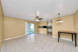 3707 Darlinghurst Dr, Houston, TX 77045 - Photo 10