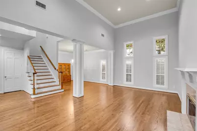 1413 Winrock Boulevard, Houston, TX 77057 - Photo 8