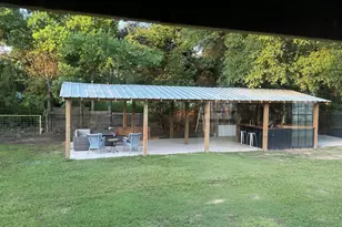 277 Lucy, Livingston, TX 77351 - Photo 40