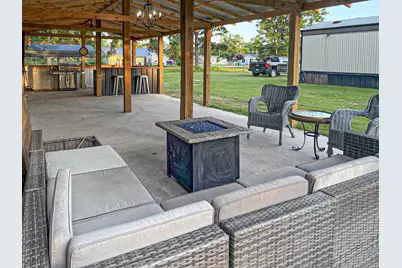 277 Lucy, Livingston, TX 77351 - Photo 2