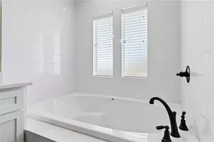 17637 Englin Rd, Winnie, TX 77665 - Photo 16