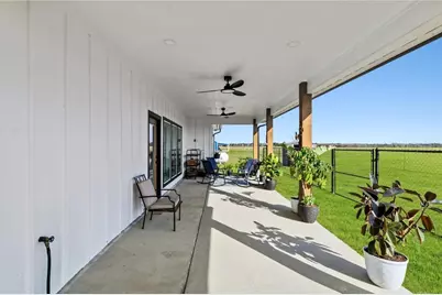 17637 Englin Road, Winnie, TX 77665 - Photo 30