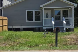 6114 Wedgefield St, Houston, TX 77028 - Photo 2
