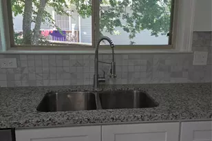 6114 Wedgefield St, Houston, TX 77028 - Photo 10