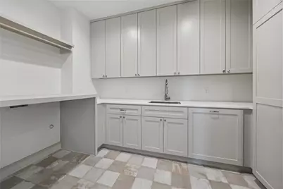 955 W 42nd Street, Houston, TX 77018 - Photo 10