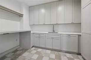955 W 42nd St, Houston, TX 77018 - Photo 10