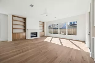955 W 42nd St, Houston, TX 77018 - Photo 4