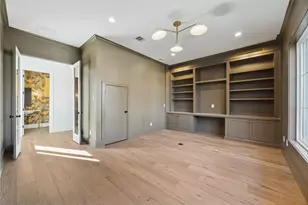 955 W 42nd St, Houston, TX 77018 - Photo 6