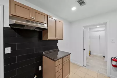 1614 Palmwood Drive, Pasadena, TX 77502 - Photo 16