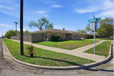 501 Dolphin Place, Corpus Christi, TX 78411 - Photo 44