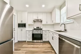 515 Bellmar Ln, Friendswood, TX 77546 - Photo 10