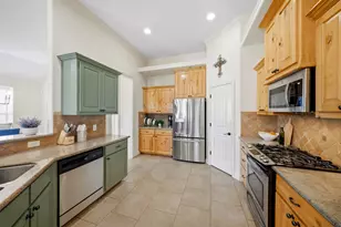 1700 Lakeshore Ct, College Station, TX 77845 - Photo 10