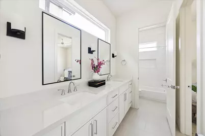 5304 Wembley Downs Drive, Houston, TX 77091 - Photo 22