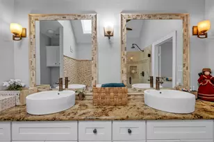 12853 Kingsbridge Ln, Houston, TX 77077 - Photo 30