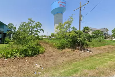 983 W Verdia Drive, Crystal Beach, TX 77650 - Photo 4