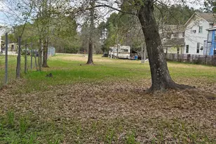 1292 County Rd 3479J, Cleveland, TX 77327 - Photo 6