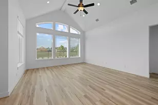 15508 Leopard Lily Ln, Conroe, TX 77302 - Photo 10