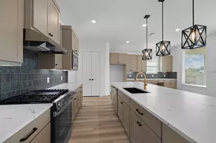 15508 Leopard Lily Ln, Conroe, TX 77302 - Photo 6