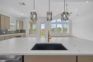 15508 Leopard Lily Ln, Conroe, TX 77302 - Photo 4