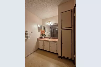 1710 Longhorn Avenue, Bay City, TX 77414 - Photo 26