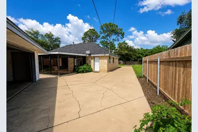 1710 Longhorn Avenue, Bay City, TX 77414 - Photo 40