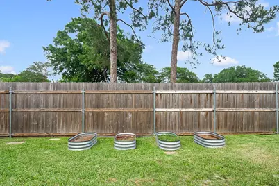 814 El Toro Lane, Houston, TX 77062 - Photo 38
