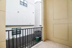 2431 Dorrington St, Houston, TX 77030 - Photo 8