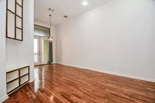2431 Dorrington St, Houston, TX 77030 - Photo 10