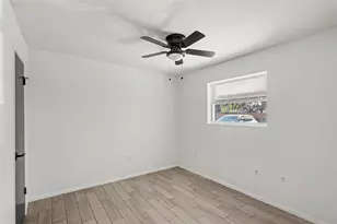 2119 Barr St, Houston, TX 77080 - Photo 2