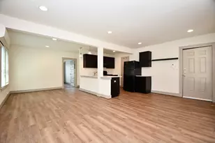 1011 Enid St, Houston, TX 77009 - Photo 4