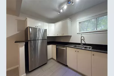 1502 Heights Boulevard #15, Houston, TX 77008 - Photo 6