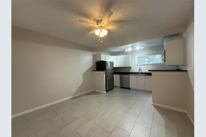 1502 Heights Boulevard #15, Houston, TX 77008 - Photo 4