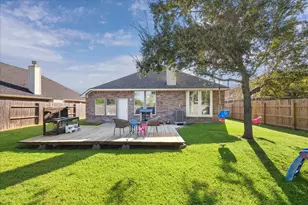 1015 Red River St, League City, TX 77573 - Photo 16