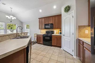 1015 Red River Street, League City, TX 77573 - Photo 8