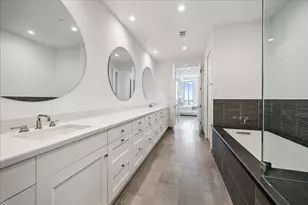 2325 Welch St, Houston, TX 77019 - Photo 24