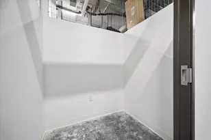 2325 Welch St, Houston, TX 77019 - Photo 32