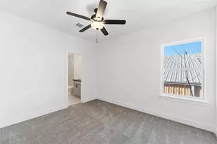 2217 Lee St, Houston, TX 77026 - Photo 18