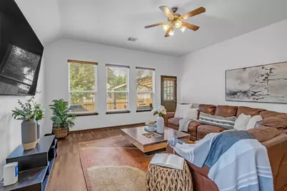 134 S Star Ridge Circle, The Woodlands, TX 77382 - Photo 10