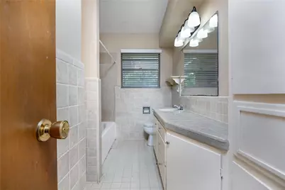 2 Circle Drive, Conroe, TX 77301 - Photo 18