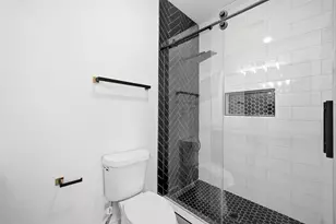 2107 Esther Dr, Houston, TX 77088 - Photo 22