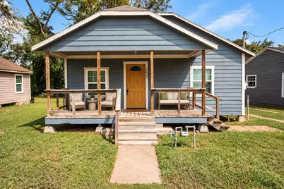 1622 W Milam Street, Wharton, TX 77488 - Photo 2