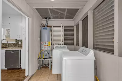 4102 Ursuline Street, Galveston, TX 77550 - Photo 18