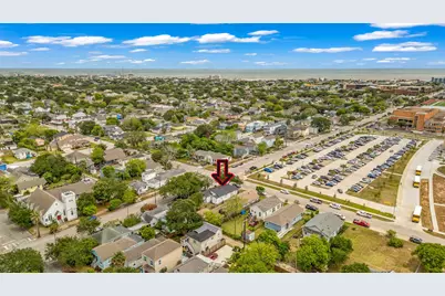4102 Ursuline Street, Galveston, TX 77550 - Photo 42
