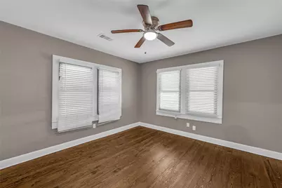 4102 Ursuline Street, Galveston, TX 77550 - Photo 18