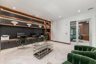 8877 Lakes at 610 Dr, Houston, TX 77054 - Photo 8