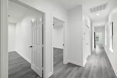 727 E 40th Street, Houston, TX 77022 - Photo 22