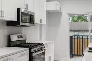 727 E 40th St, Houston, TX 77022 - Photo 24