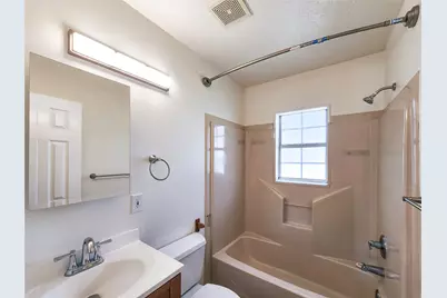 605 E 24th Street, Houston, TX 77008 - Photo 10