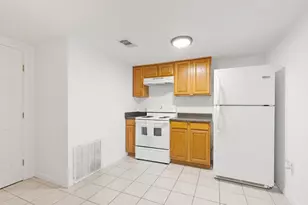 1217 Market St, Galveston, TX 77550 - Photo 6